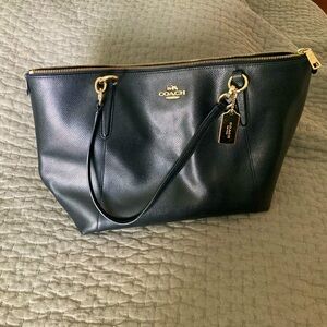Black Coach handbag—great condition
